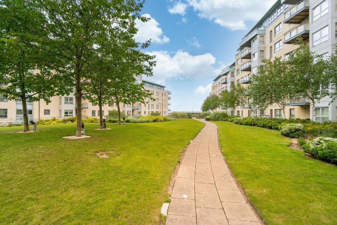 Apartment The Amazing Portland Gardens Beside Ocean Terminal Edinburgh